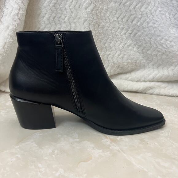 Linea Paolo Black Windy Snip Toe Bootie Womens 10 - Picture 3 of 12